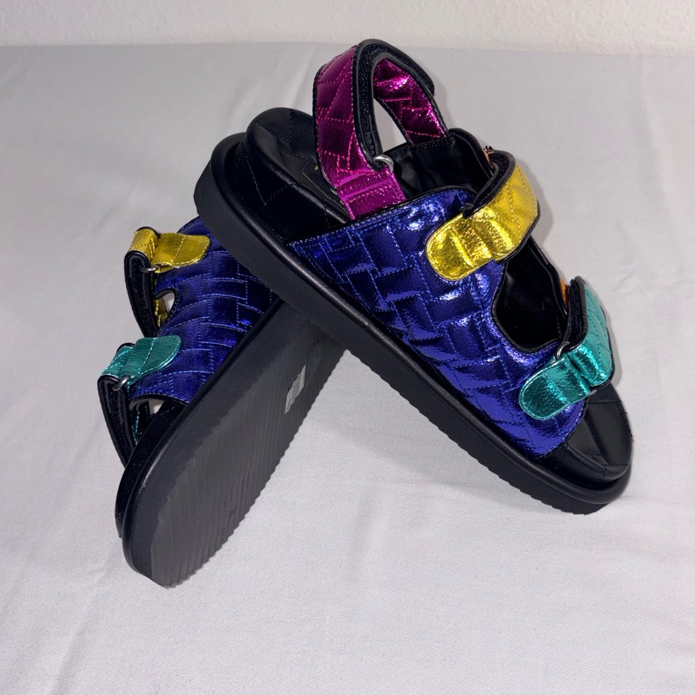 Kurt Geiger Orson Sandals size 9 EU 40 Multicolor Metallic Rainbow Eagle Head - Picture 3 of 8